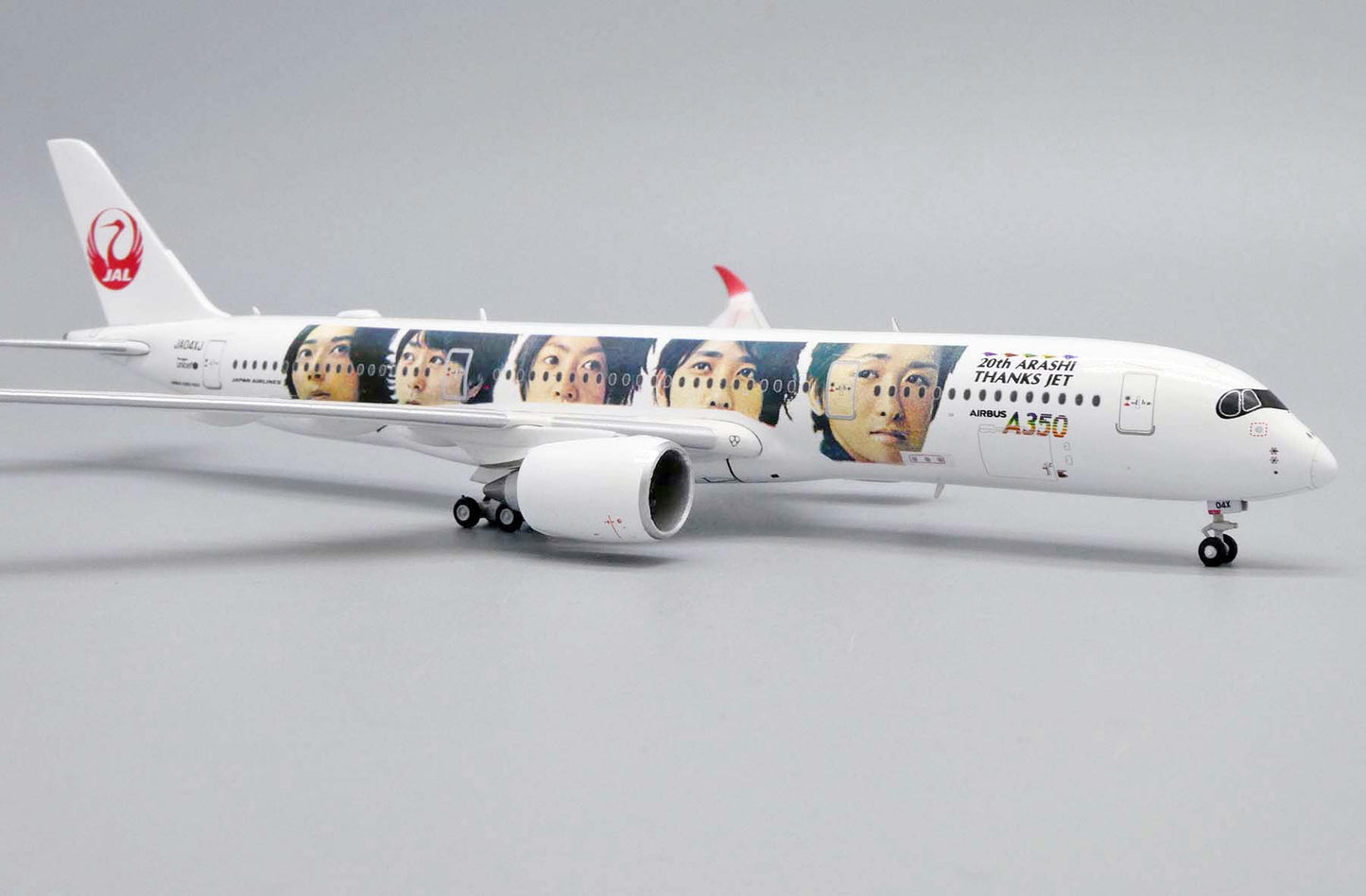 1:400 JC Wings Japan Airlines Airbus A350-900XWB "Special Livery" JA04XJ EW4359005