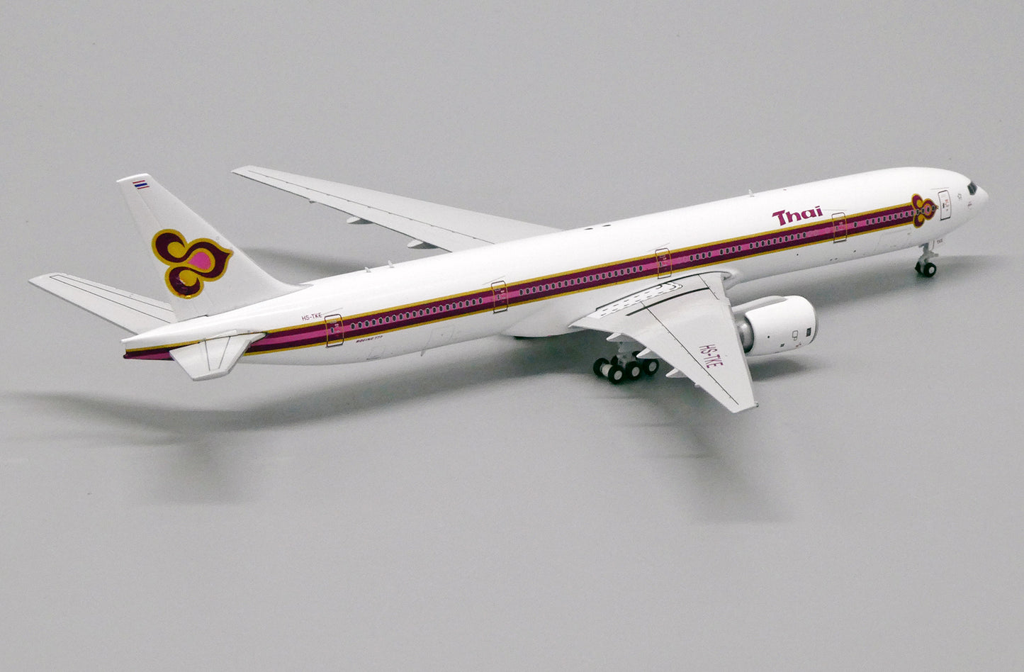 1:400 JC Wings Thai Airways Boeing 777-300 "Old Livery" HS-TKE LH4172