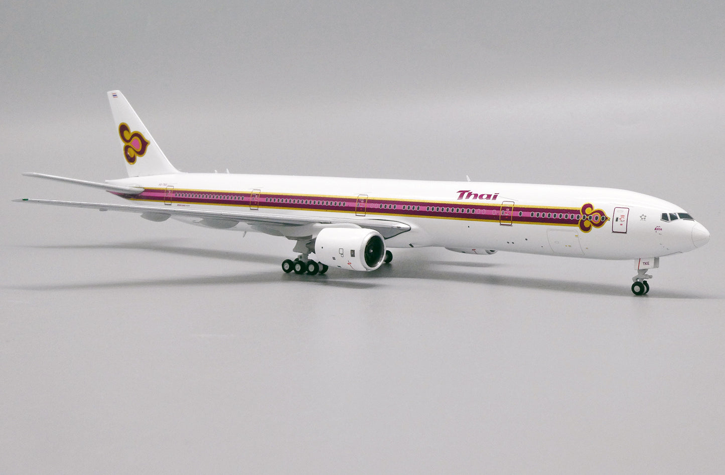 1:400 JC Wings Thai Airways Boeing 777-300 "Old Livery" HS-TKE LH4172