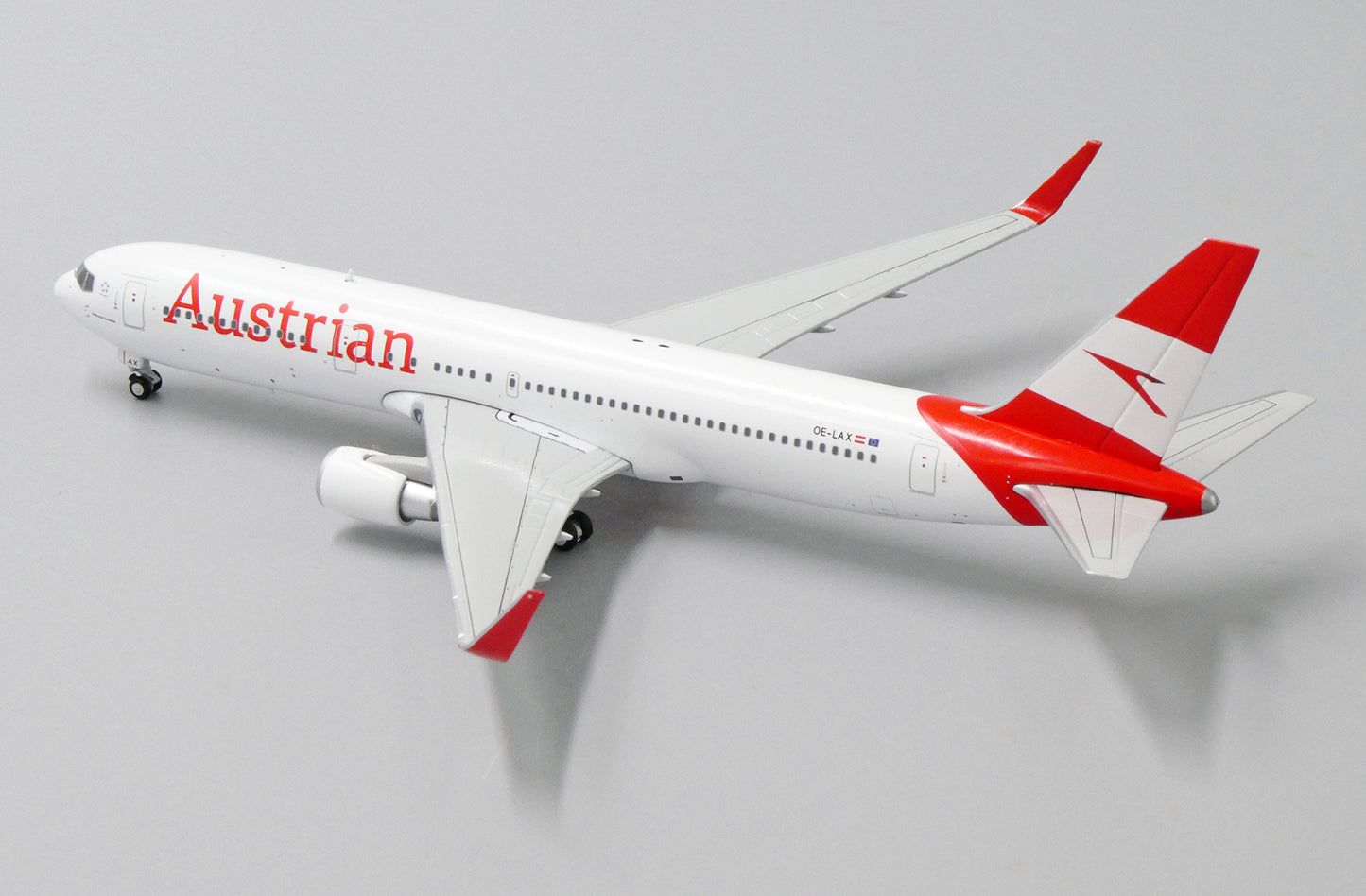 1:400 JC Wings Austrian Airlines Boeing 767-300ER "New Colors" OE-LAX XX4171