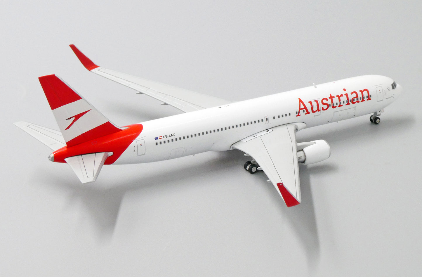 1:400 JC Wings Austrian Airlines Boeing 767-300ER "New Colors" OE-LAX XX4171
