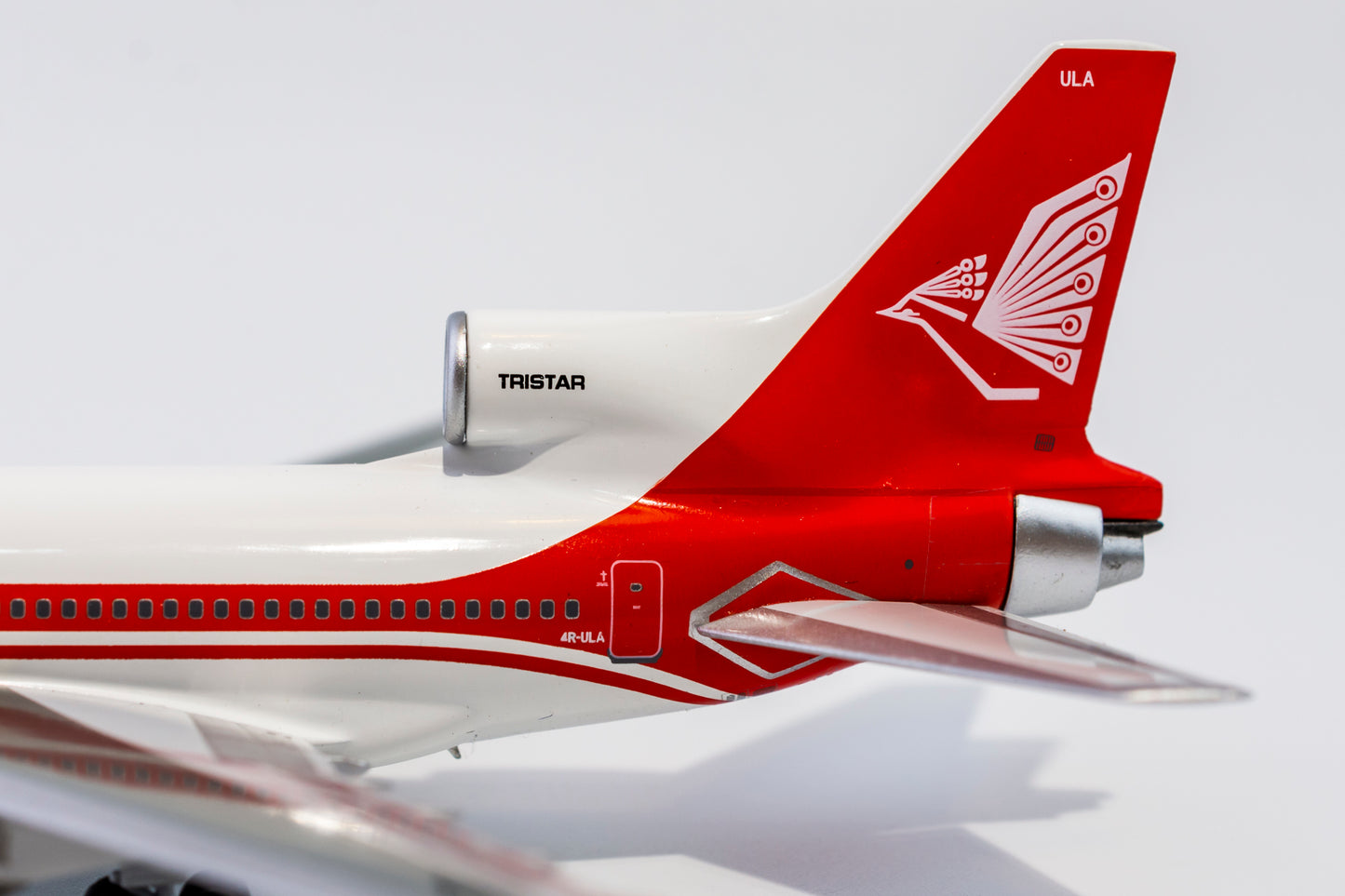 1:400 NG Models Air Lanka Lockheed L-1011-500 4R-ULA NG35013