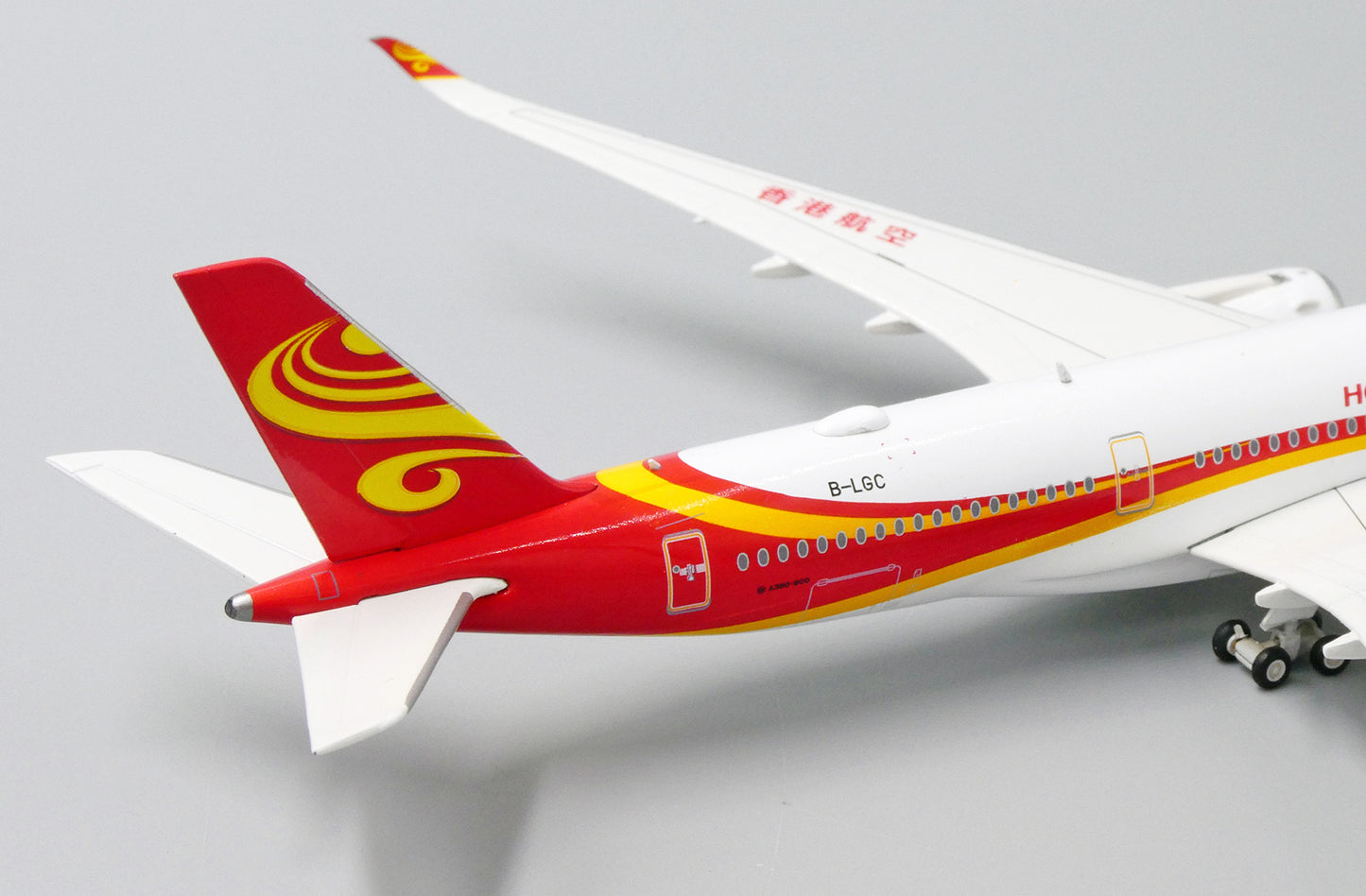 1:400 JC Wings Hong Kong Airlines Airbus A350-900 B-LGC LH4118