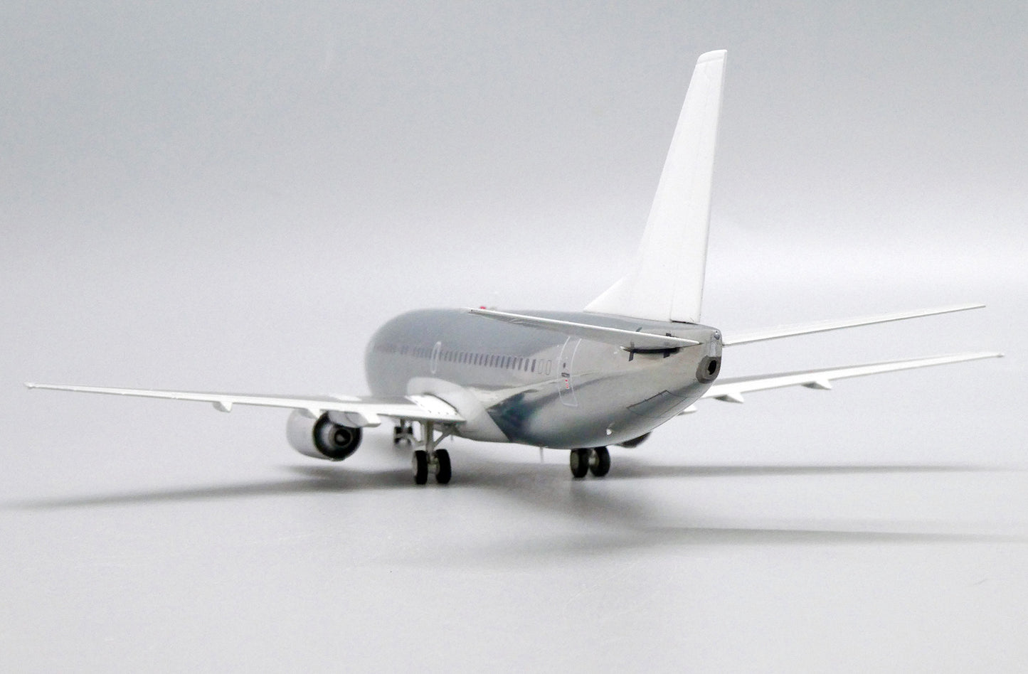 1:200 JC Wings Blank Boeing (Polished) 737-300 BK1070