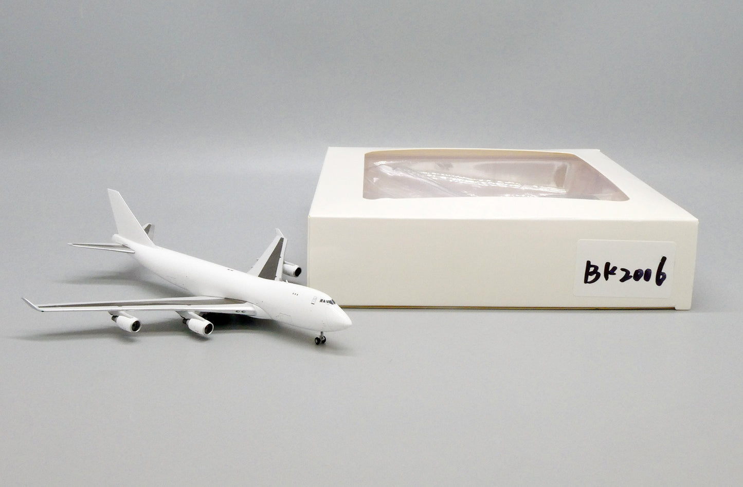 1:400 JC Wings Blank 747-400F (General Electric) BK2006