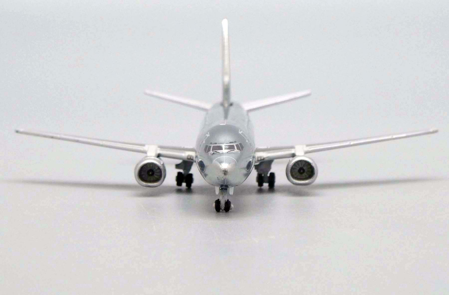 1:400 JC Wings Blank 737-300 (Polished) BK2012