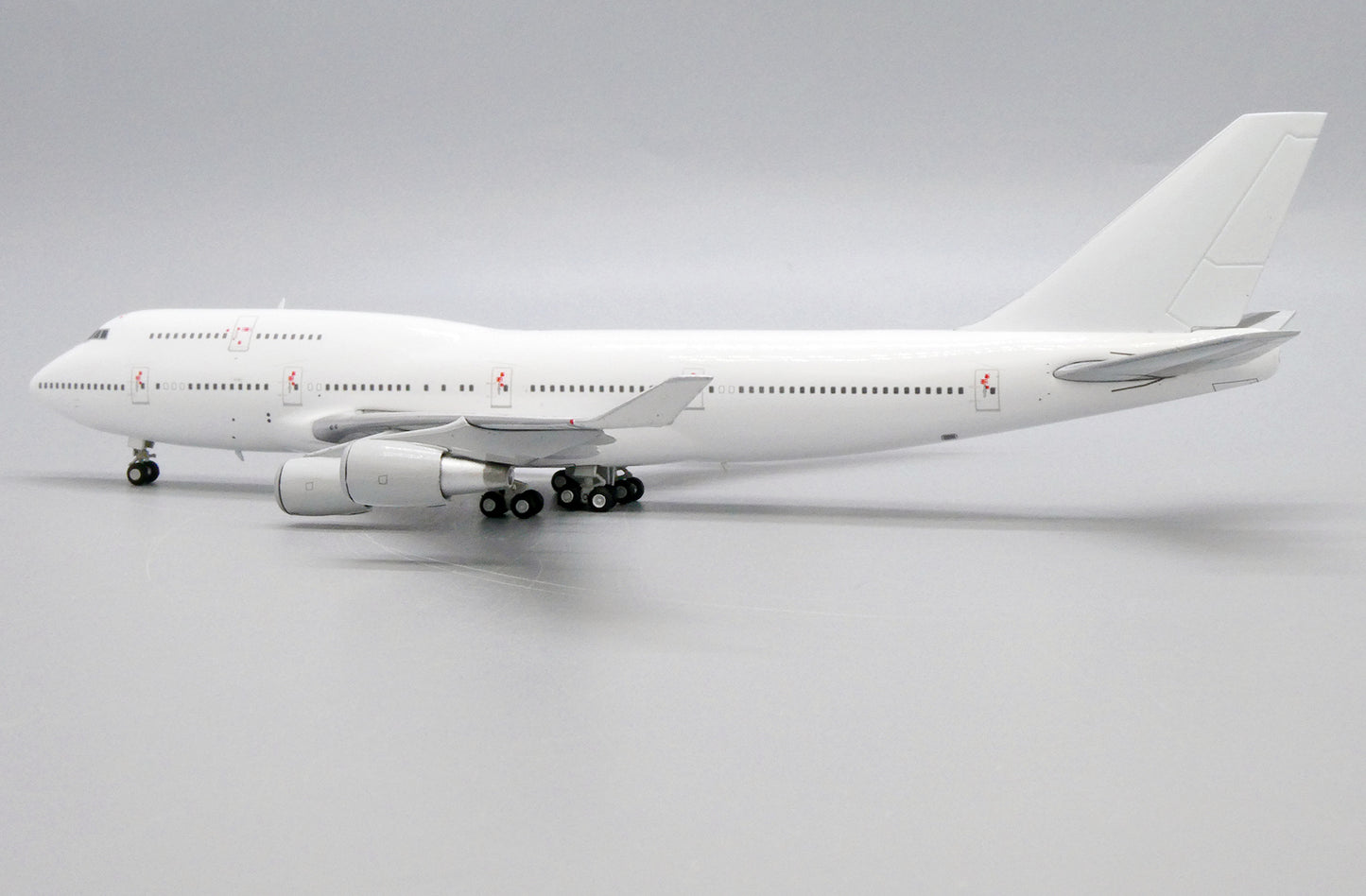 1:400 JC Wings Blank 747-400 (New Mould, General Electric) BK2007