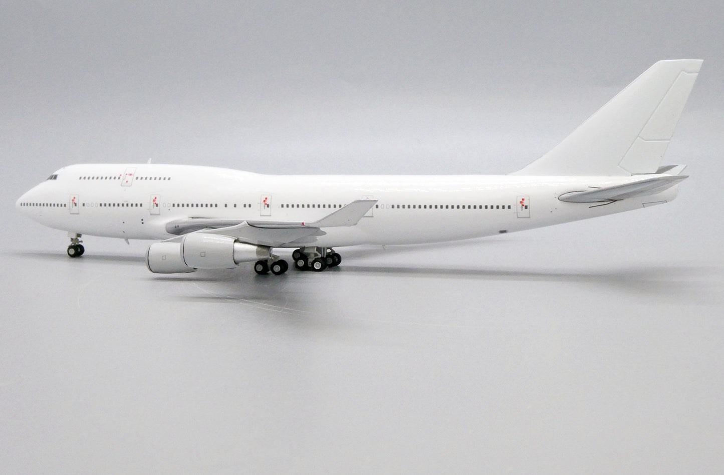 1:400 JC Wings Blank 747-400 (New Mould, General Electric) BK2007