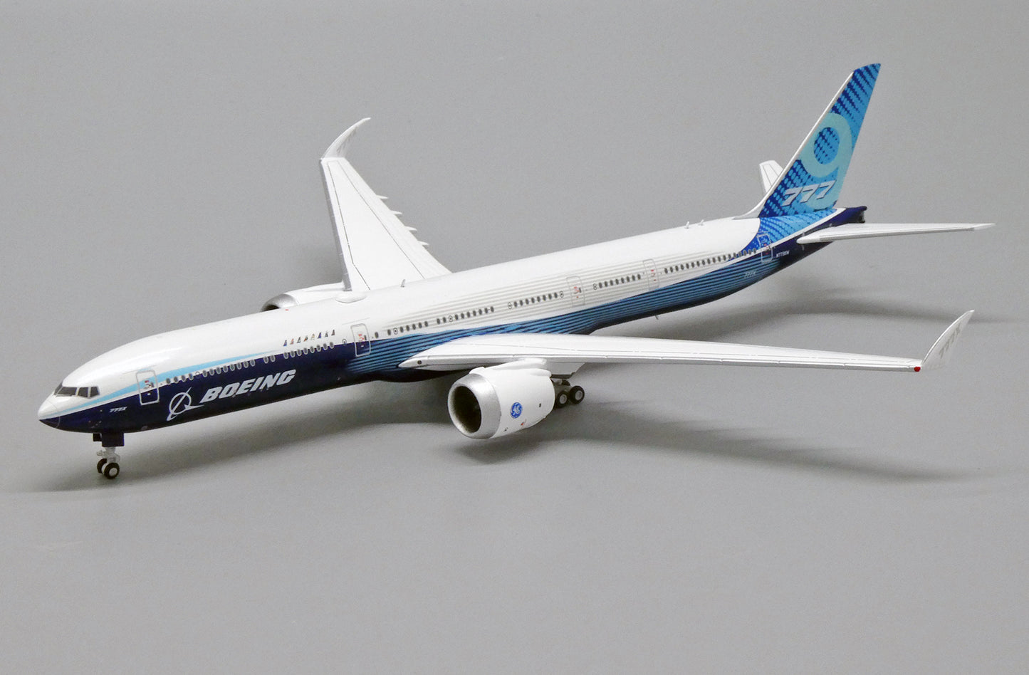1:400 JC Wings Boeing House Color B777-9X "Folded Version" N779XW LH4160X