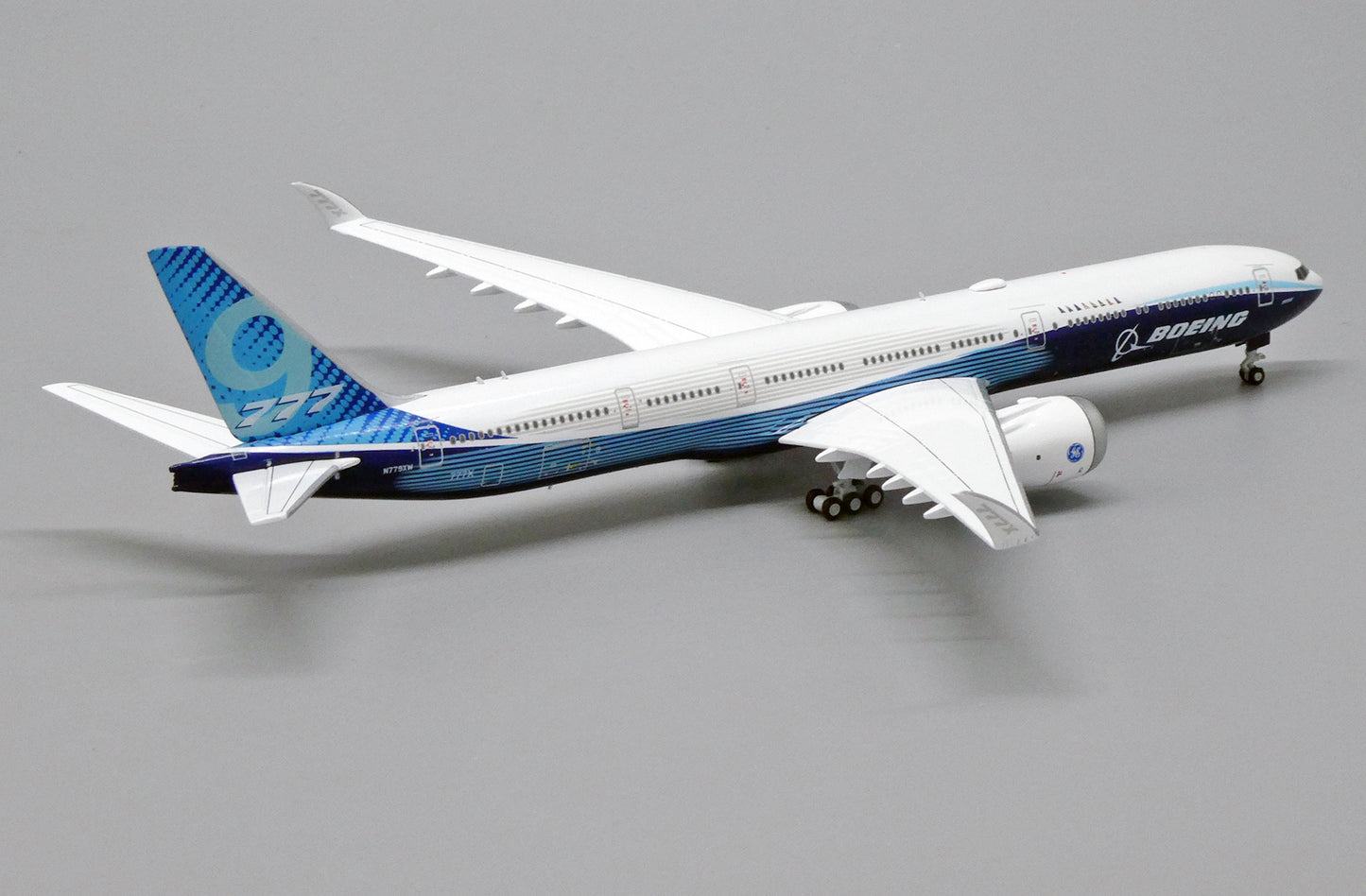 1:400 JC Wings Boeing House Color B777-9X "Folded Version" N779XW LH4160X