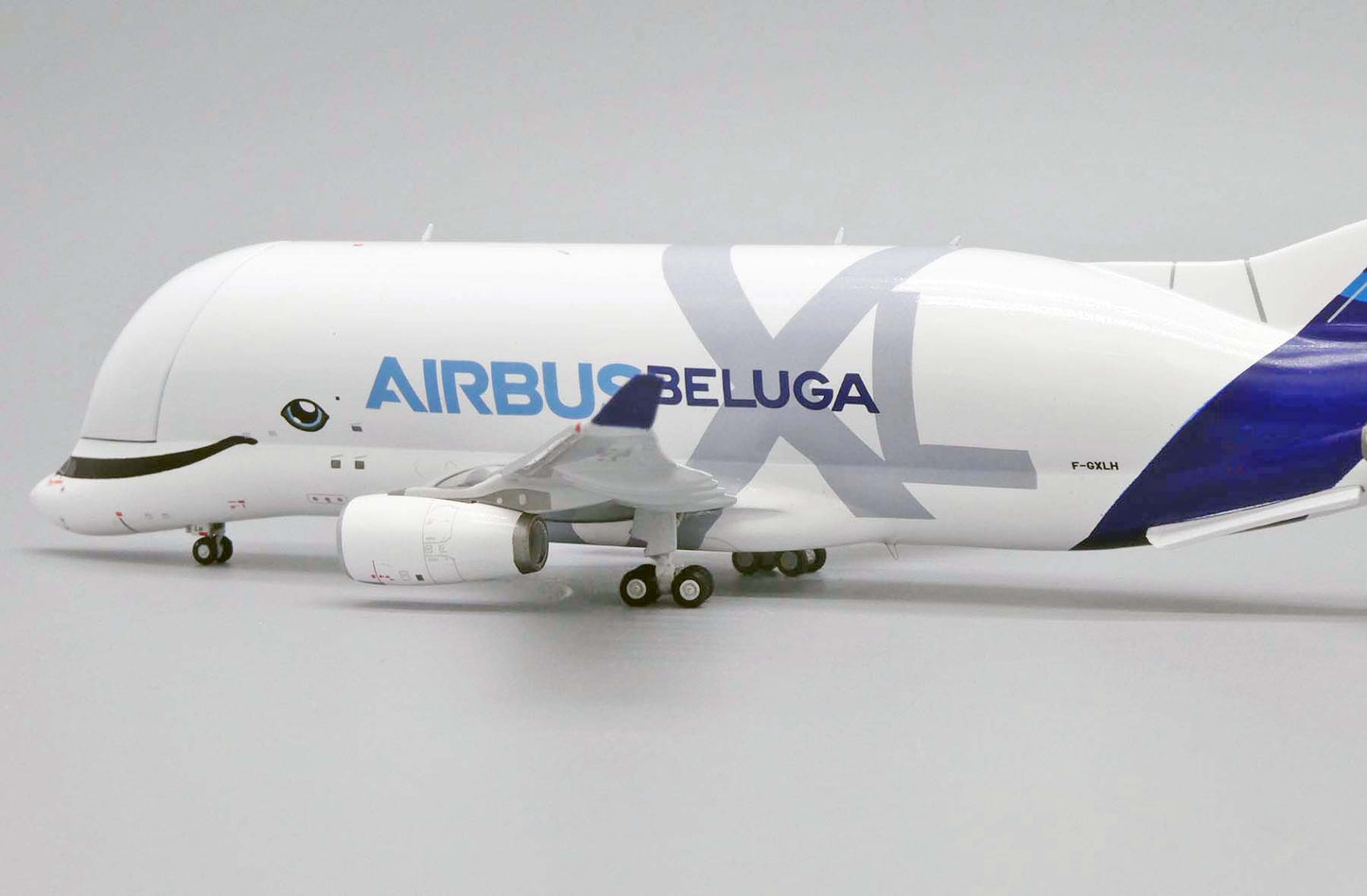 1:400 JC Wings Airbus House Colors Beluga XL "Interactive" F-GXLH LH4180