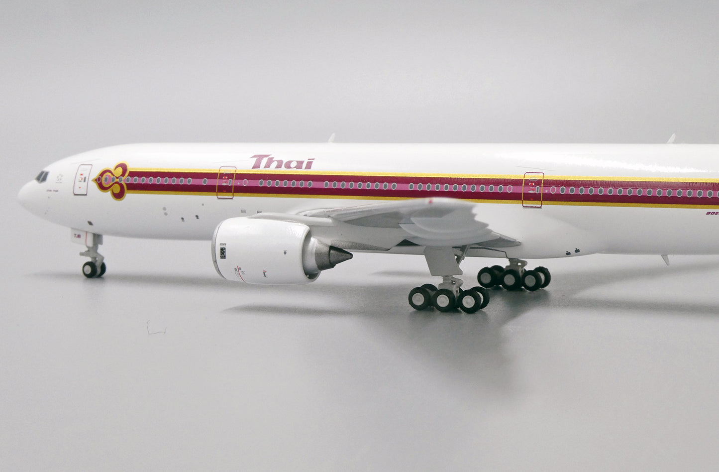 1:400 JC Wings Thai Airways Boeing 777-200 "Old Colors" HS-TJB XX4881