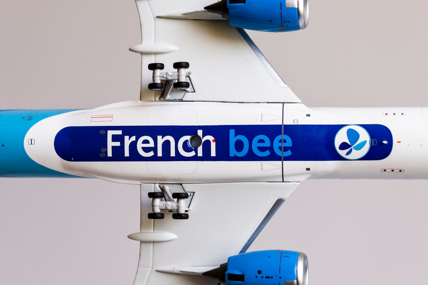 1:400 NG Models French Bee Airbus A350-900 F-HREV NG39023