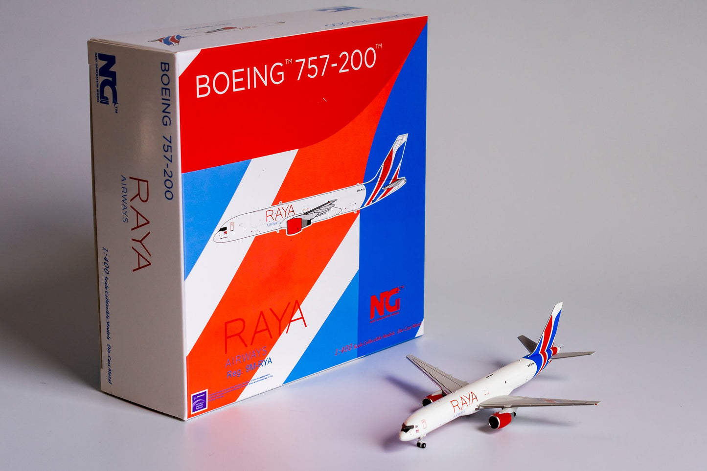 1:400 NG Models Raya Airways Boeing 757-200PCF "Old Colors" 9M-RYA NG53165