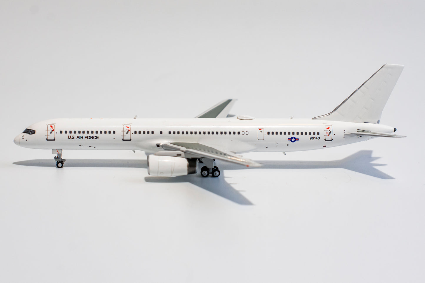 1:400 NG Models United States Air Force Boeing 757-200 (C-32B) 6143 53167