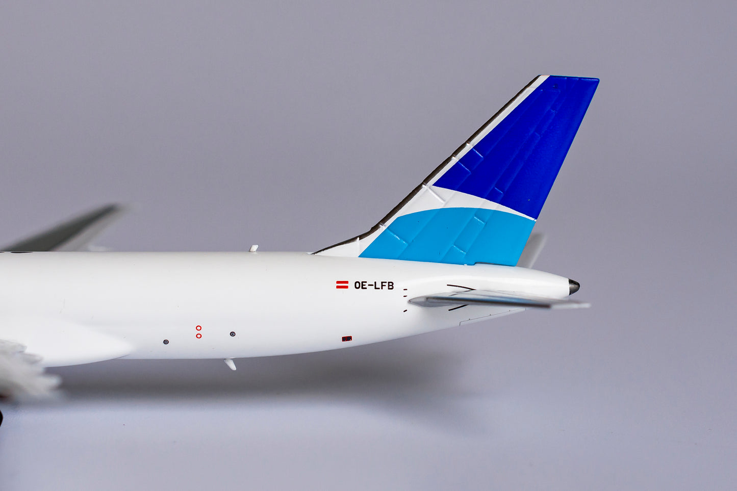 1:400 NG Models ASL Airlines Boeing 757-200 OE-LFB NG53172