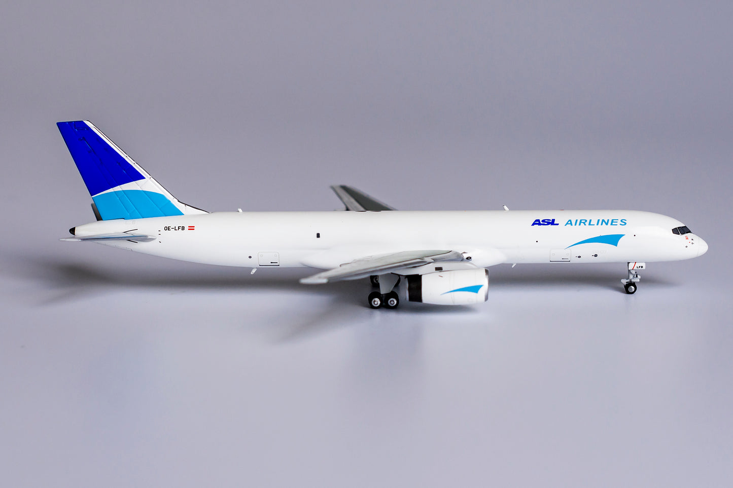 1:400 NG Models ASL Airlines Boeing 757-200 OE-LFB NG53172