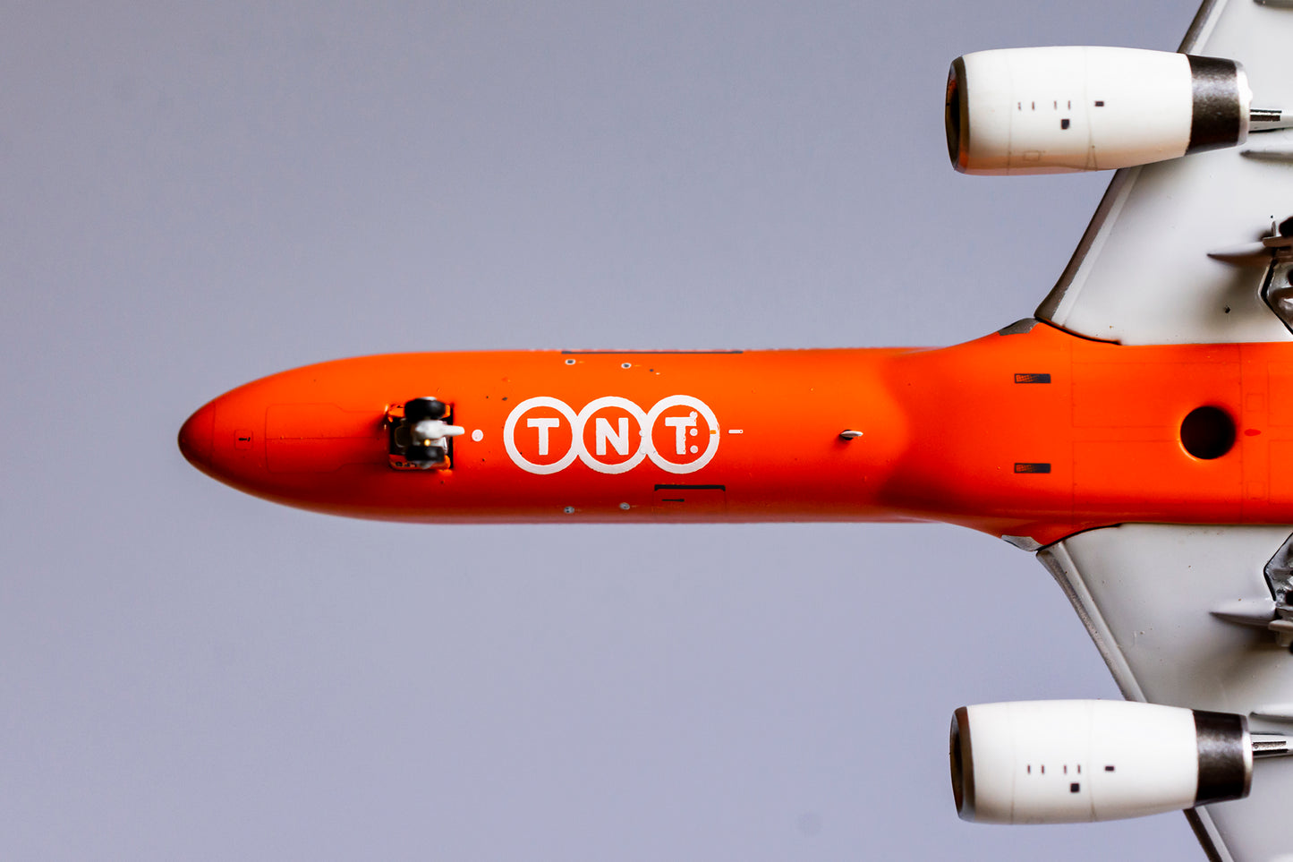 1:400 NG Models TNT (ASL Airlines) Boeing 757-200 OE-LFB NG53173