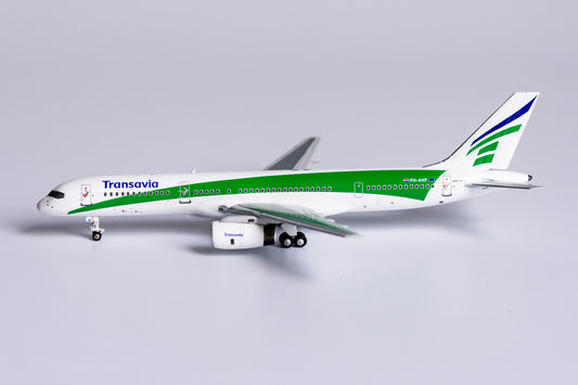 1:400 NG Models Transavia Airlines Boeing 757-200 "1990s Colors" PH-AHP NG53176