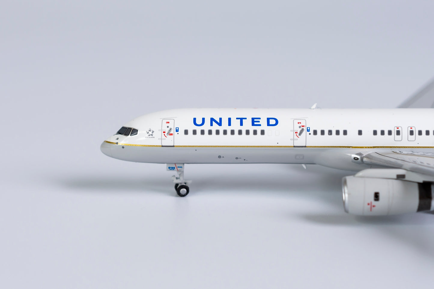 1:400 NG Models United Airlines Boeing 757-200 "Co-Merger Livery" N41135 NG53179