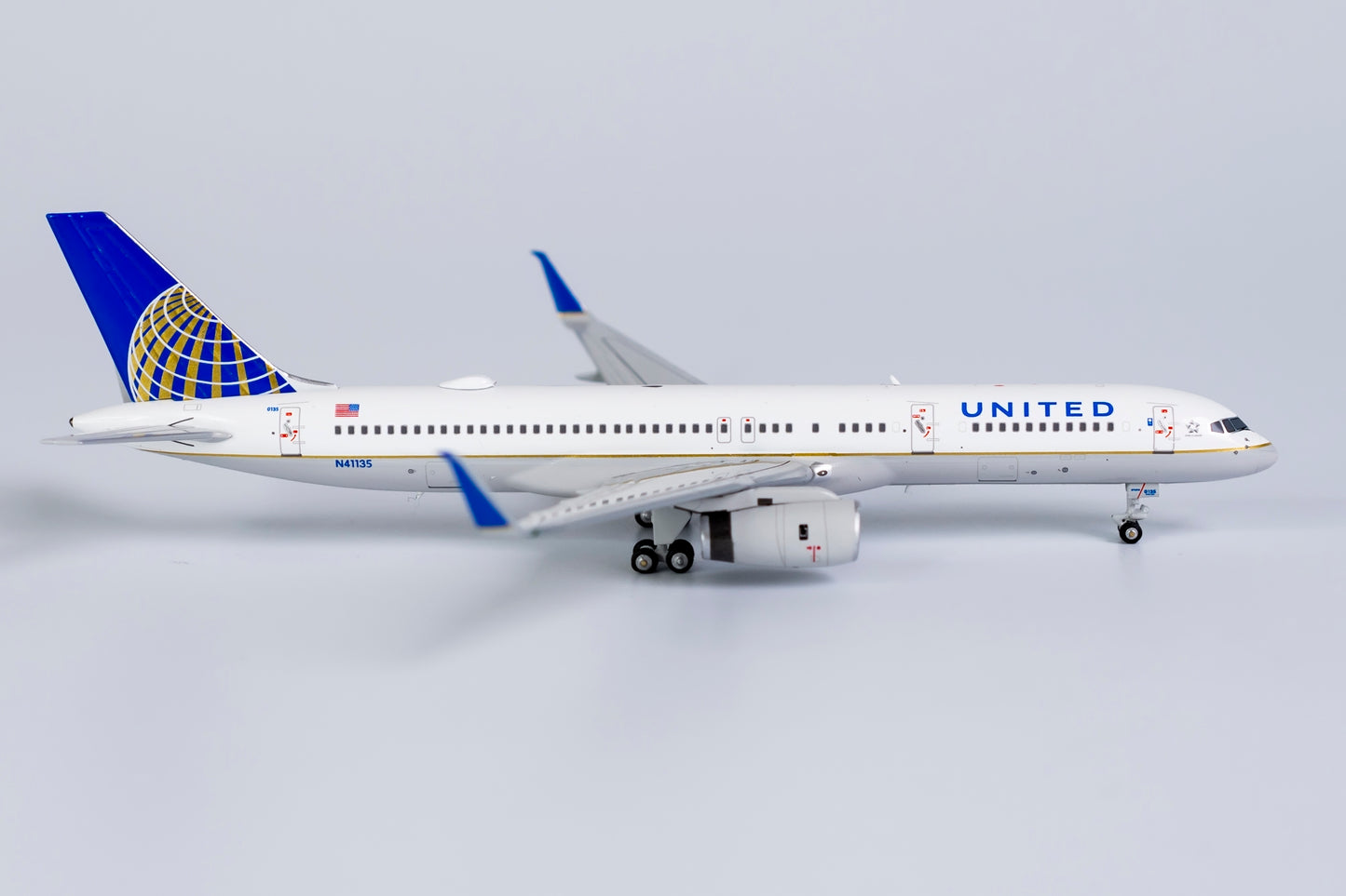 1:400 NG Models United Airlines Boeing 757-200 "Co-Merger Livery" N41135 NG53179