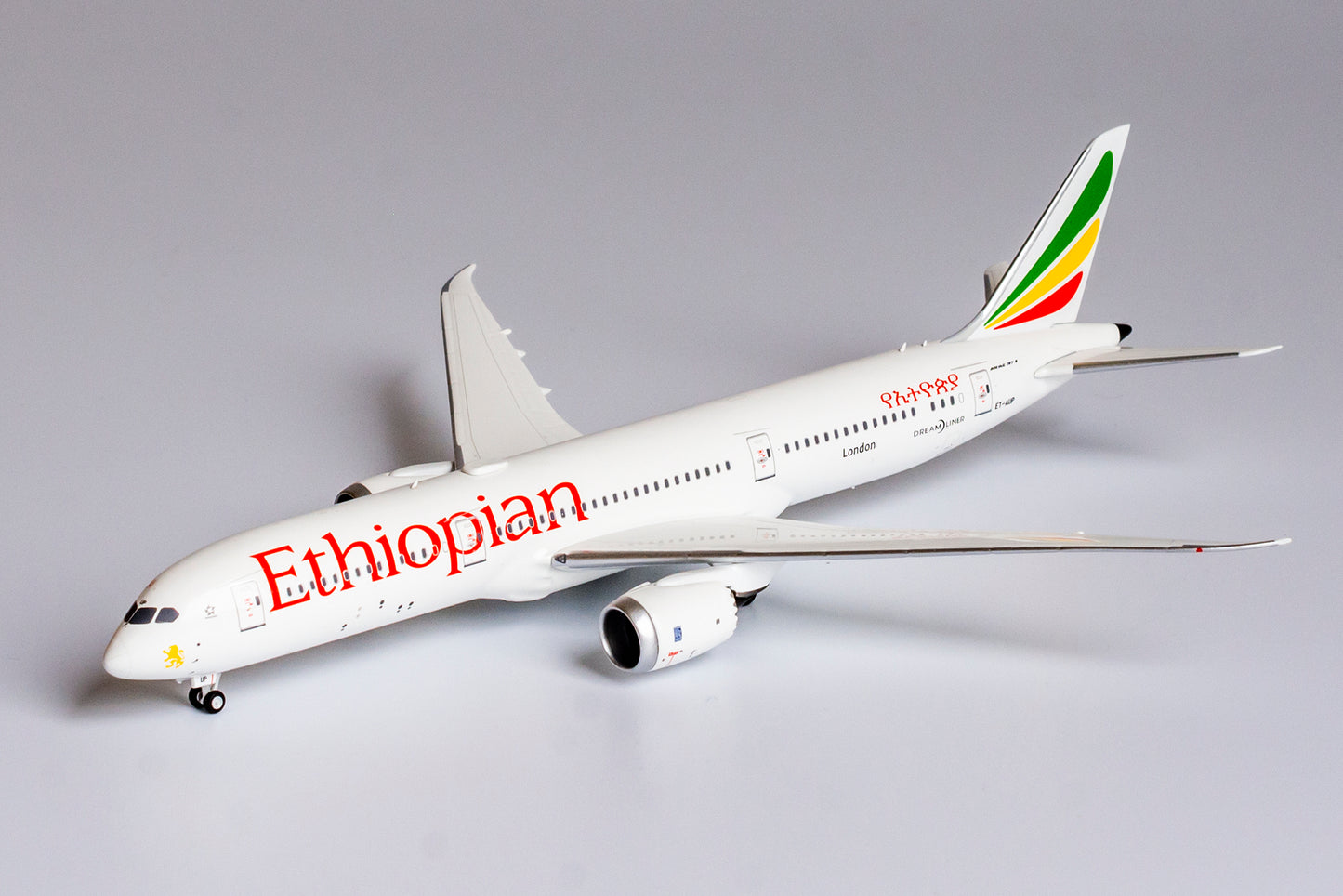 1:400 NG Models Ethiopian Airlines 787-9 "London" ET-AUP NG55063