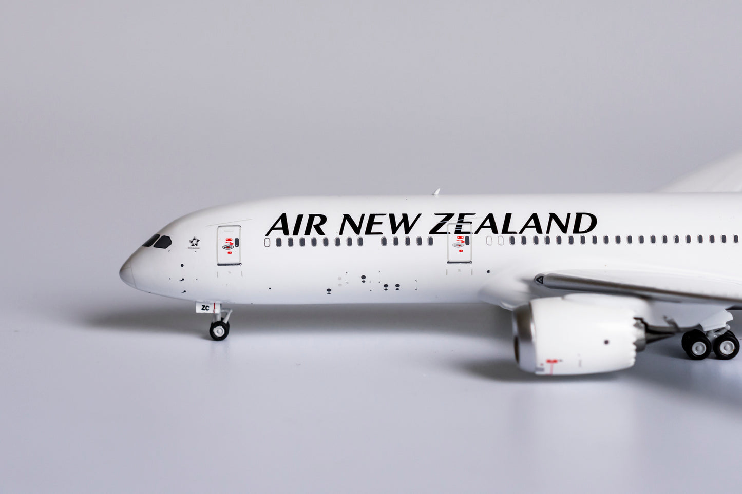 1:400 NG Models Air New Zealand Boeing 787-9 ZK-NZC NG55071