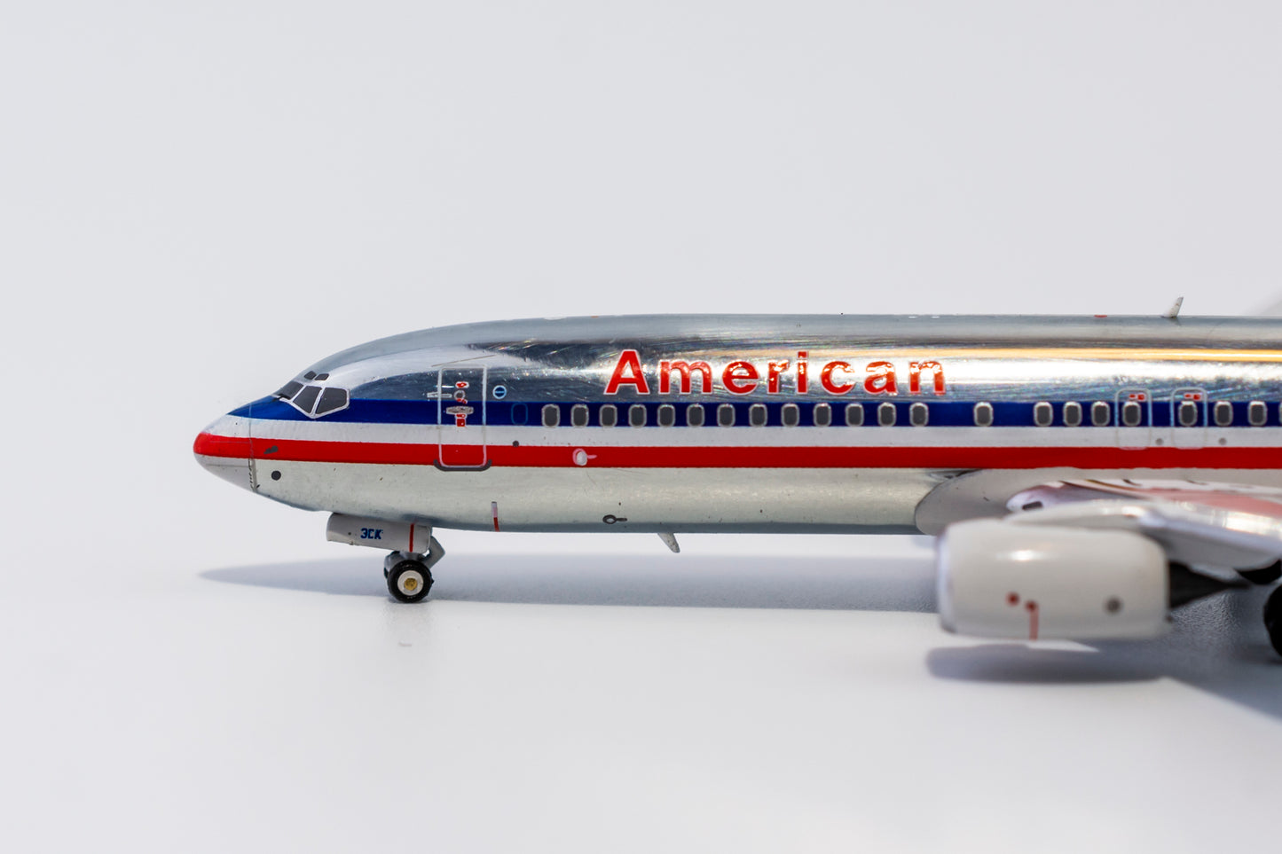 1:400 NG Models American Airlines 737-800 "Chrome, No Winglets" N955AN NG58093