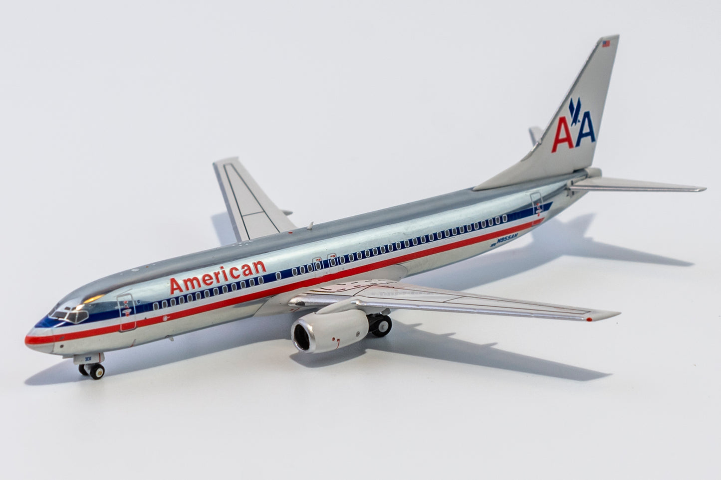 1:400 NG Models American Airlines Boeing 737-800 "Chrome, No Winglets" N955AN NG58093