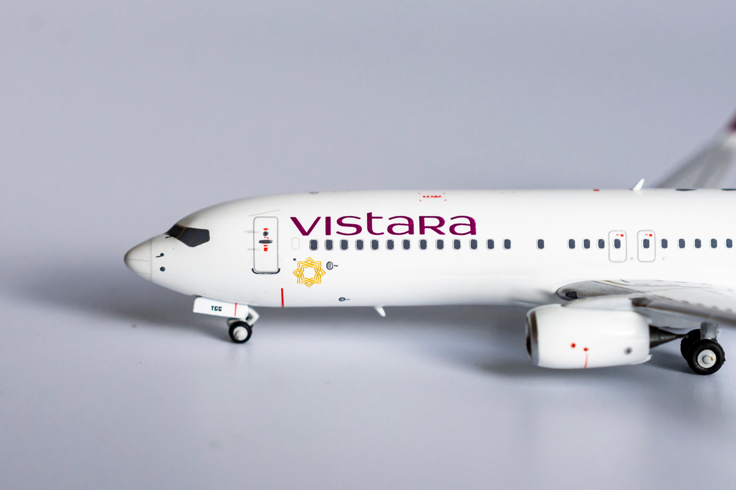 1:400 NG Models Vistara Airlines Boeing 737-800 VT-TGG NG58105