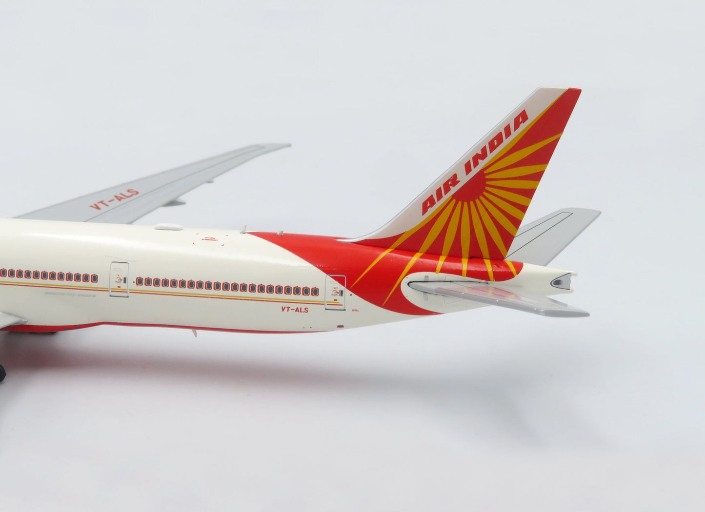1:400 JC Wings Air India Boeing 777-300ER VT-ALS PW001