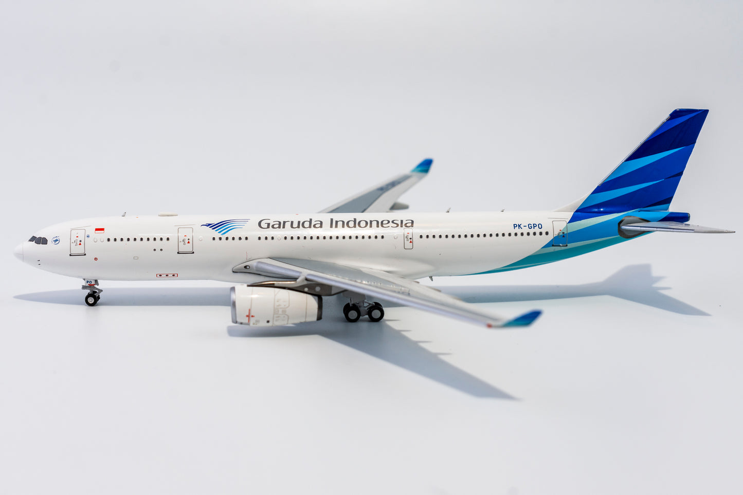 1:400 NG Models Garuda Indonesia Airbus A330-200 PK-SPD NG61025