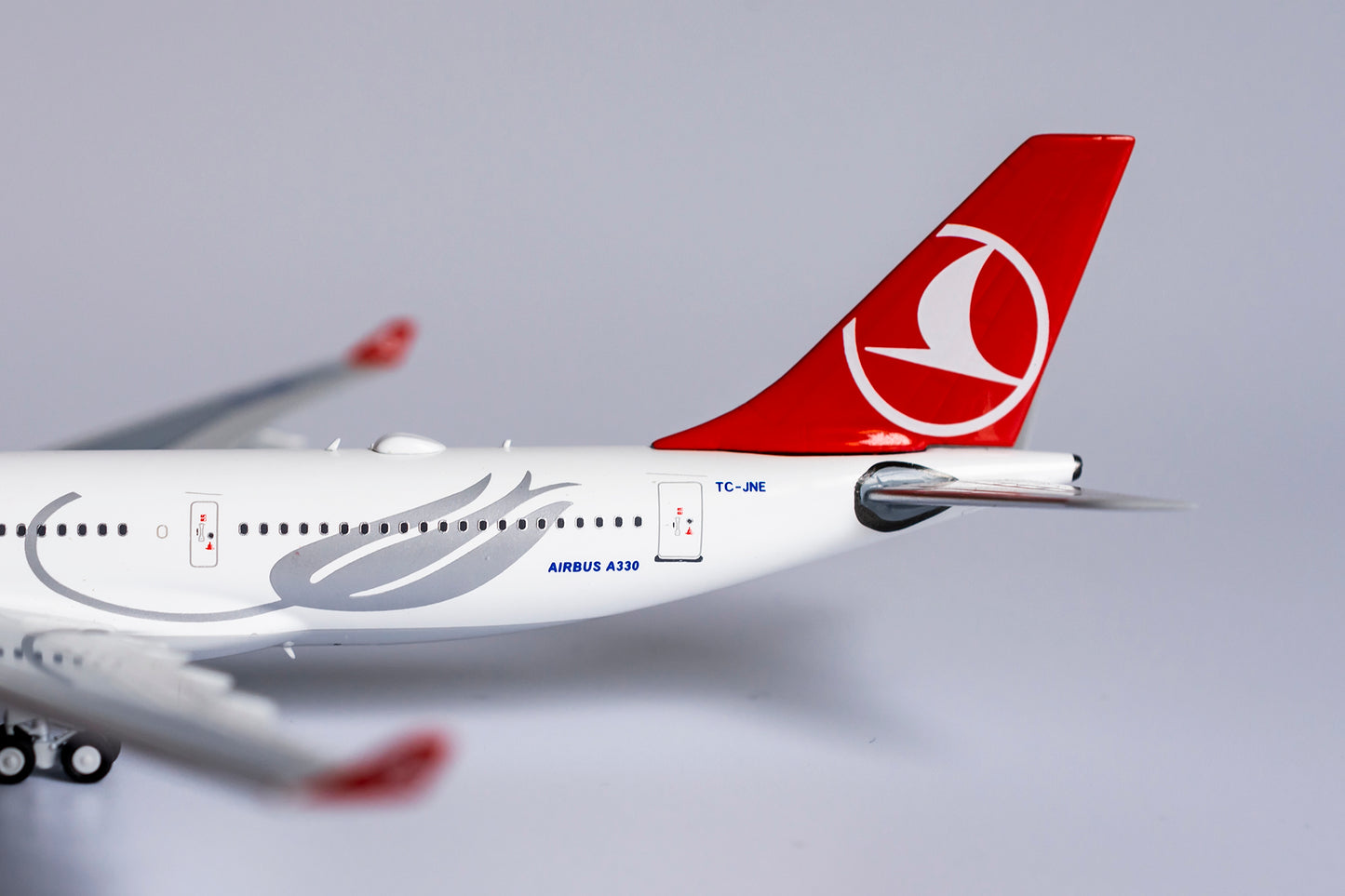 1:400 NG Models Turkish Airlines Airbus A330-200 TC-JNE NG61033