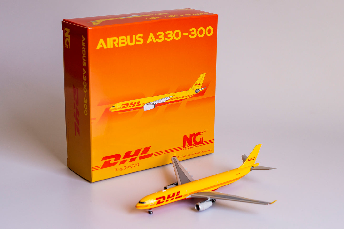 1:400 NG Models DHL Aviation Airbus A330-300P2F D-ACVG NG62031
