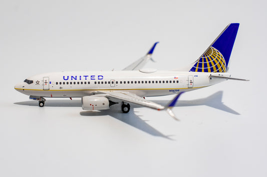 1:400 NG Models United Airlines Boeing 737-700 "Co-merger, Split Scimitars" N16732 NG77001