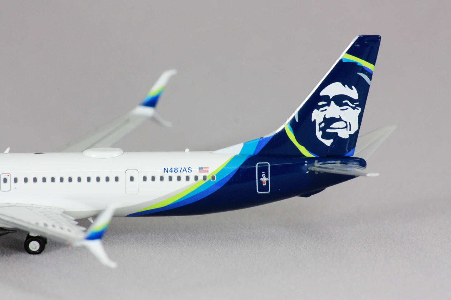 1:400 NG Models Alaska Airlines 737-900ER "ONE WORLD" N487AS NG79001