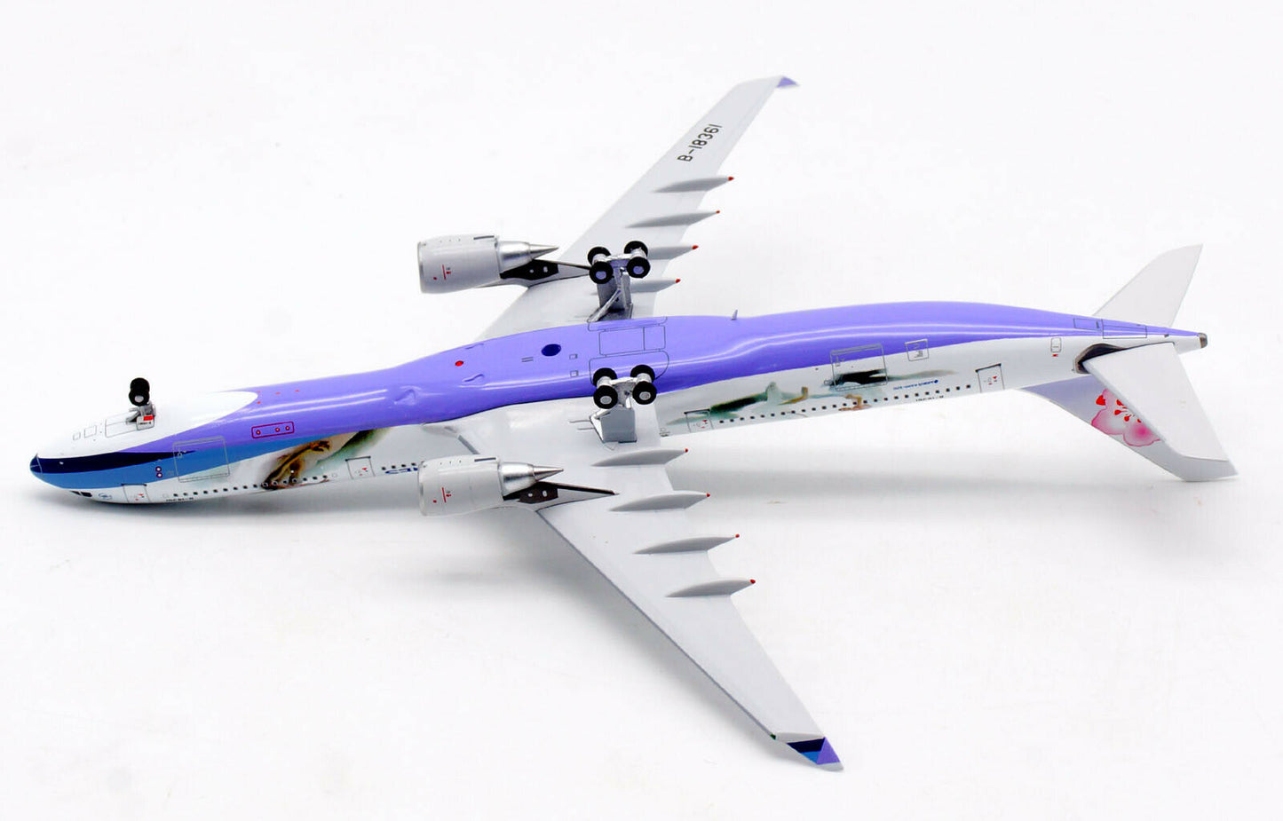1:400 Aviation400 China Airlines Airbus A330-302 "Special Livery" B-18361 AV4061