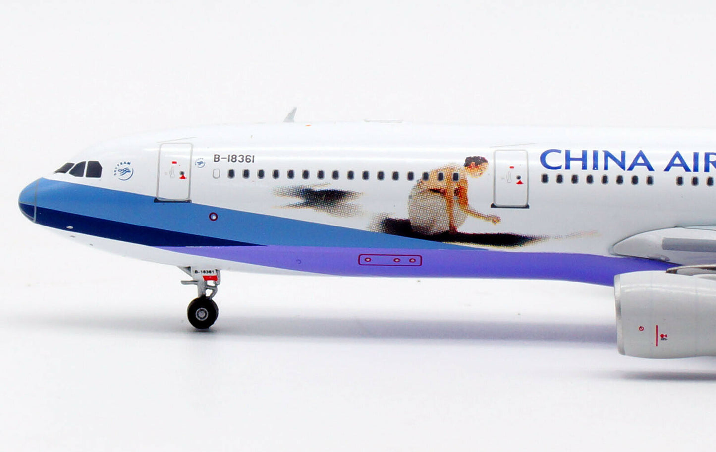 1:400 Aviation400 China Airlines Airbus A330-302 "Special Livery" B-18361 AV4061