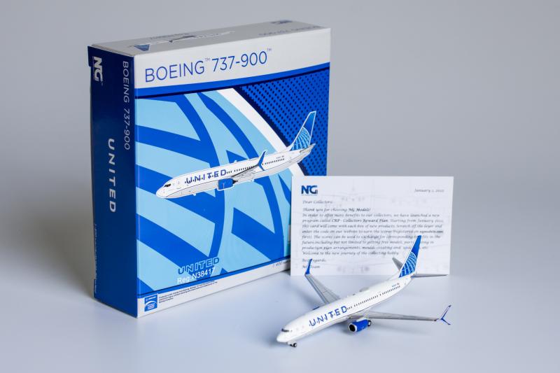 1:400 NG Models United Airlines Boeing 737-900ER/w N38417 "Evo-blue livery; with scimitar winglets" NG79006