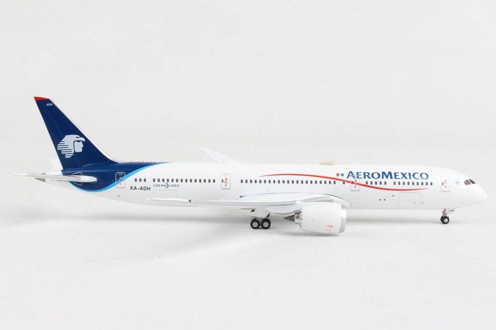 1:400 Gemini Jets Aeroméxico Boeing 787-9 XA-ADH GJAMX1964