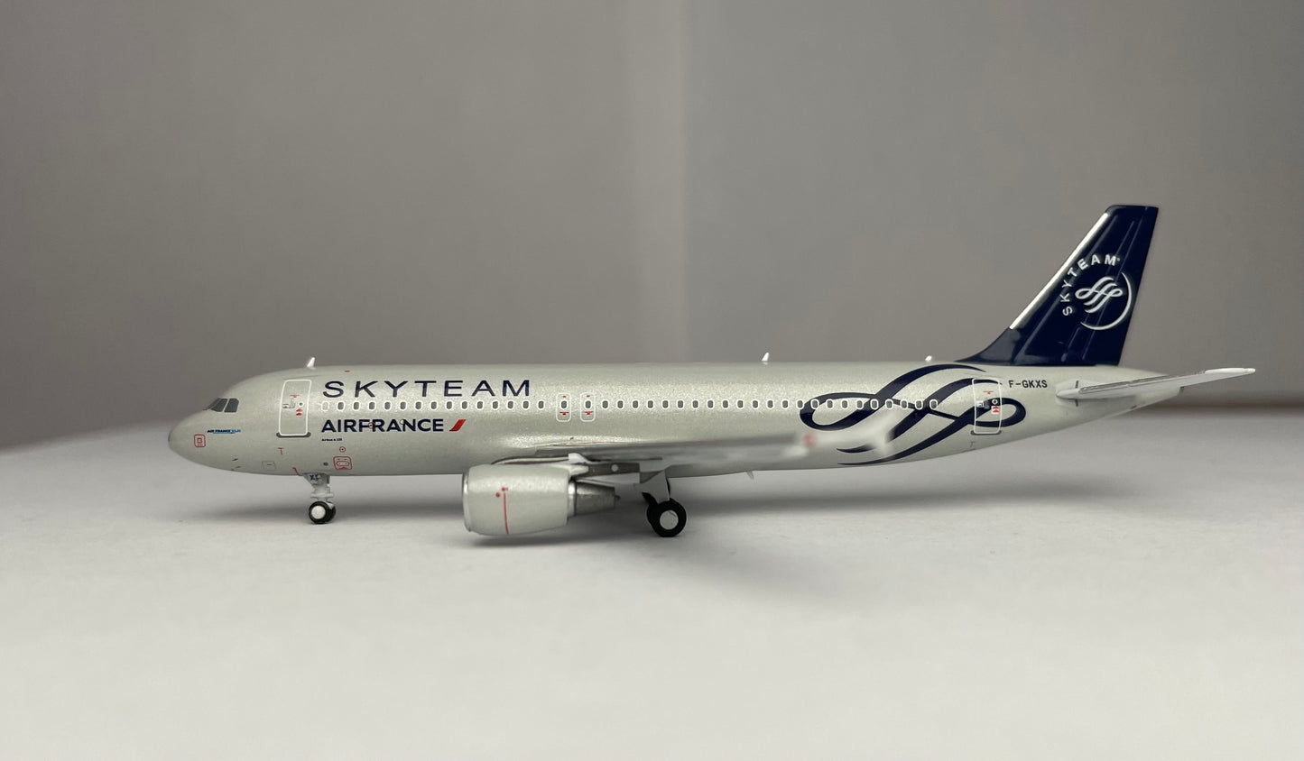 1:400 Panda Models Air France A320 "SKYTEAM" F-GKXS 202020