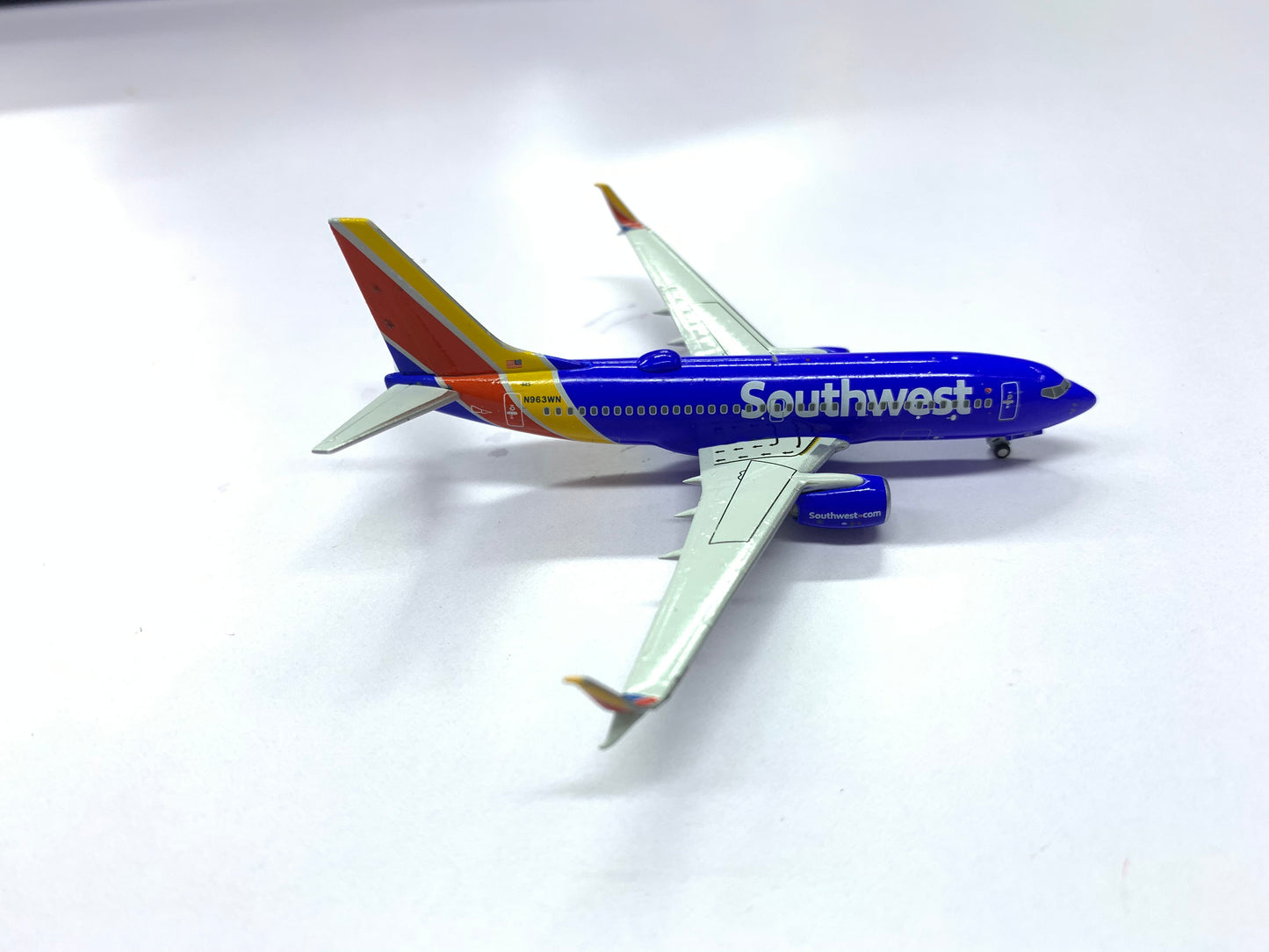 1:400 Panda Model Southwest 737-700 (Split Scimitars) Heart Livery N963WN Release