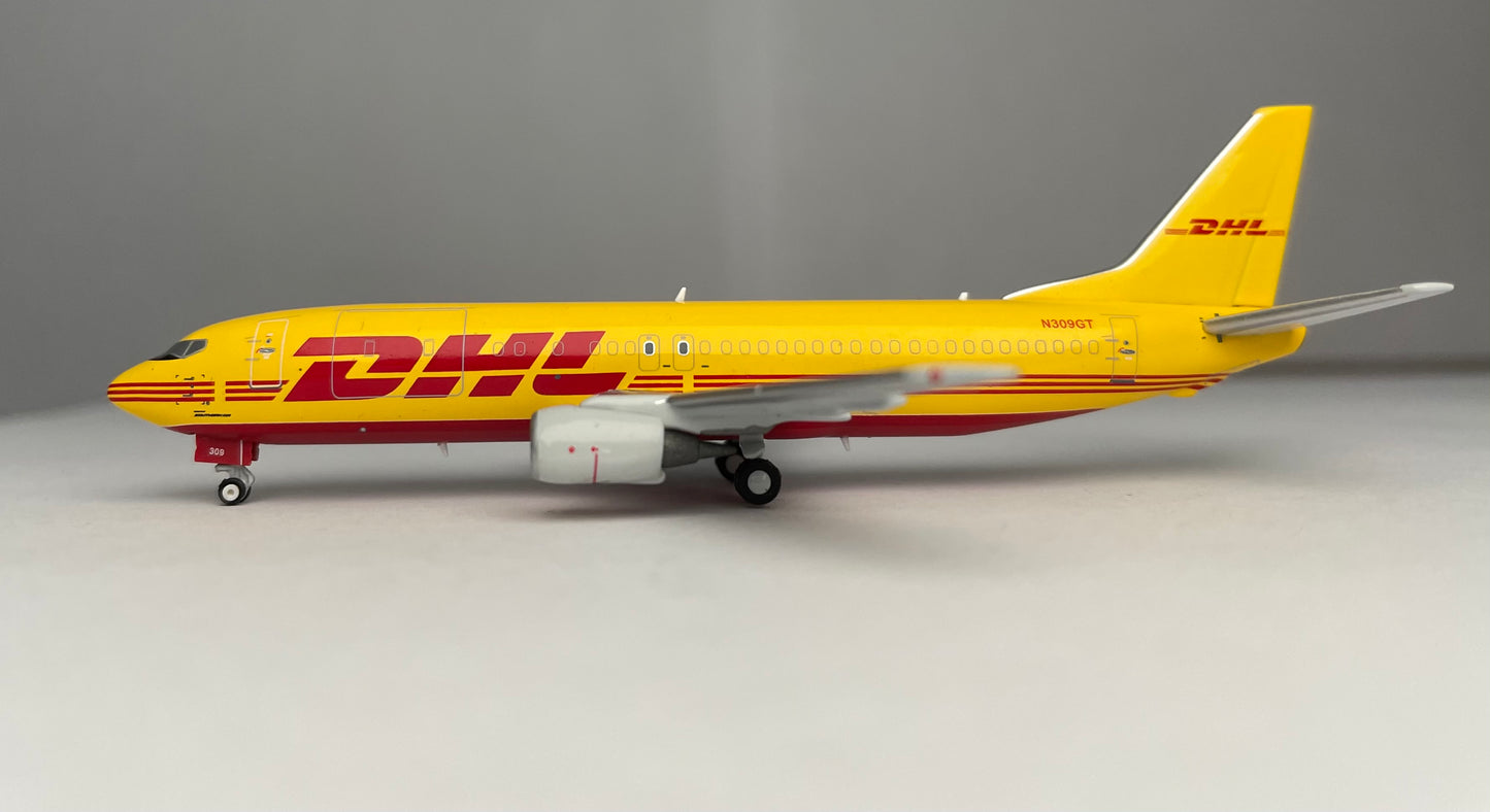 1:400 Panda Models DHL Boeing 737-400 N309GT PM202031