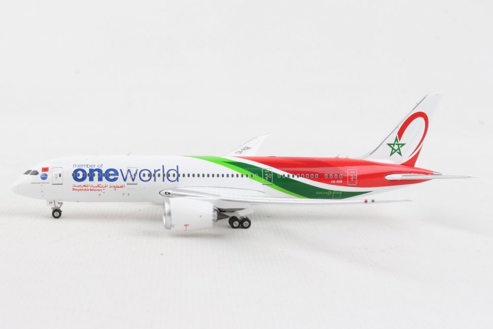 1:400 Phoenix Models Royal Air Maroc Boeing 787-8 "One World" CN-RGB 11688