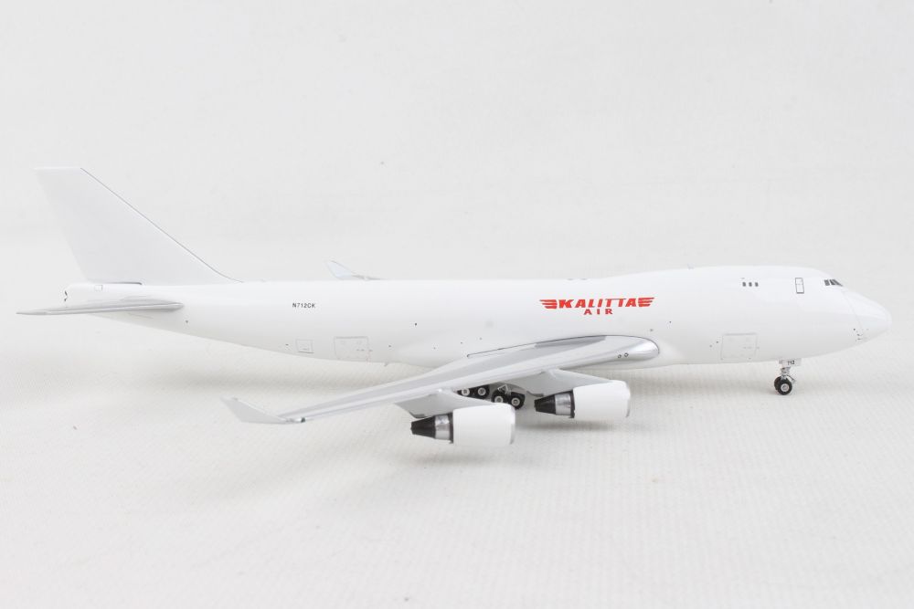 1:400 Phoenix Models Kalitta Air Boeing 747-400F "Plain White" N712CK  4395