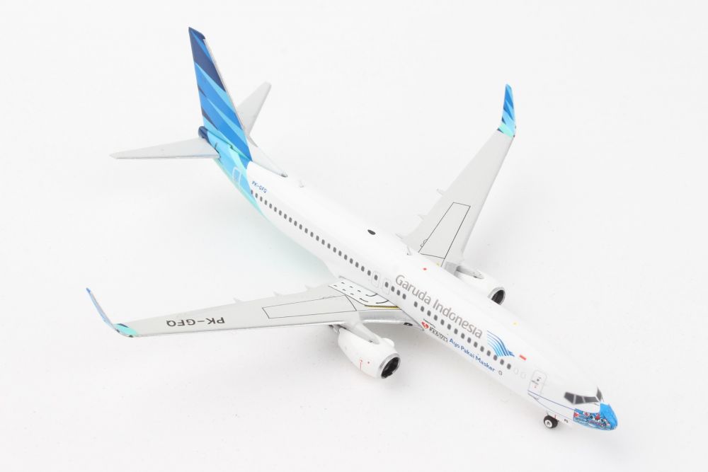 1:400 Phoenix Models Garuda Indonesia Boeing 737-800 "Mask" PK-GFQ PH411691